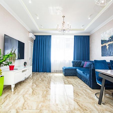 Luxury For Business & Pleasure Royal 3 Apartamento Kiev Exterior foto