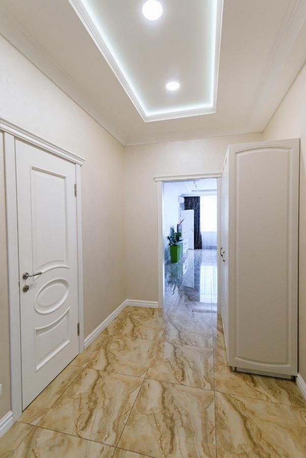 Luxury For Business & Pleasure Royal 3 Apartamento Kiev Exterior foto