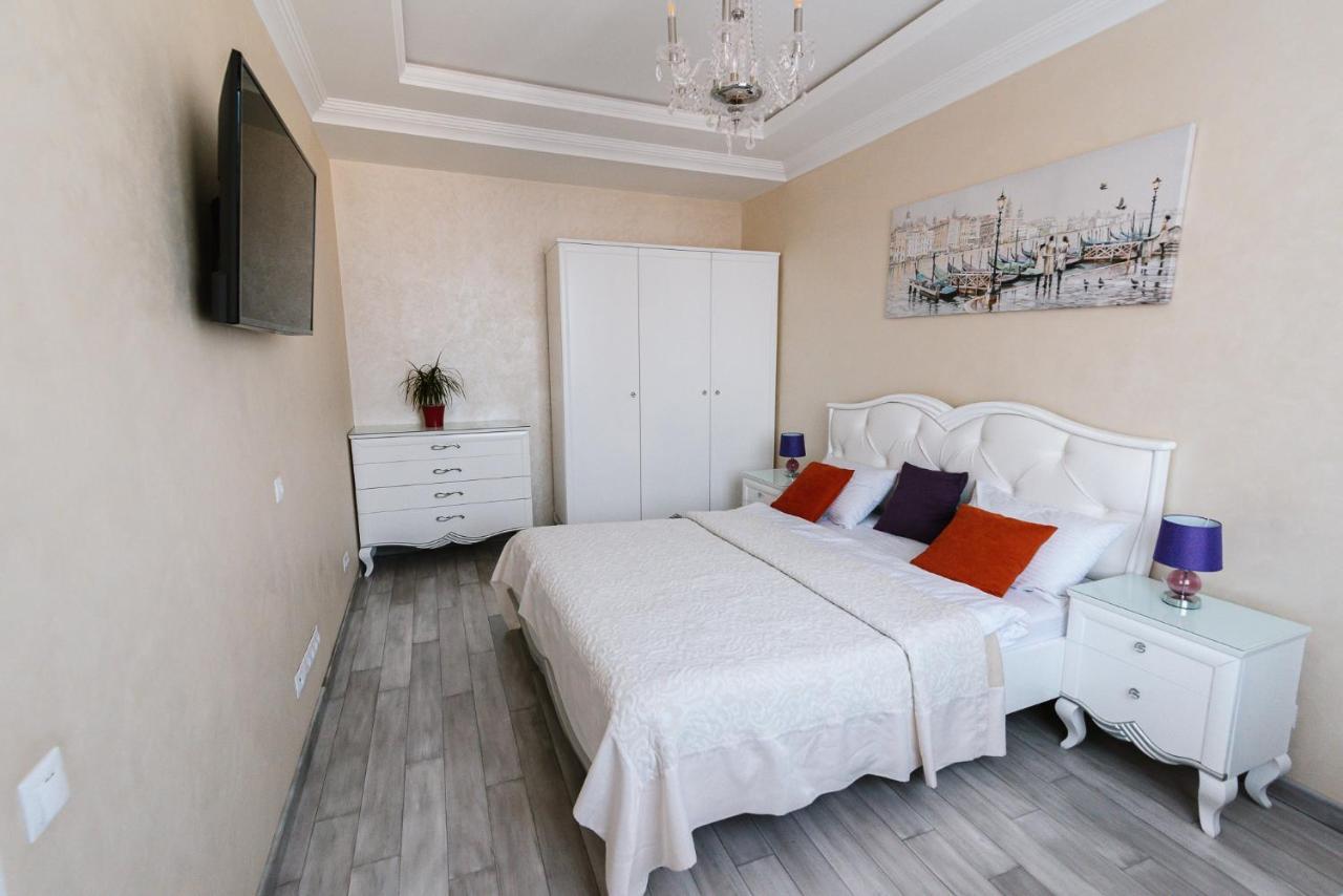 Luxury For Business & Pleasure Royal 3 Apartamento Kiev Exterior foto