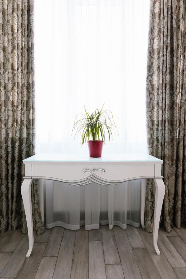 Luxury For Business & Pleasure Royal 3 Apartamento Kiev Exterior foto