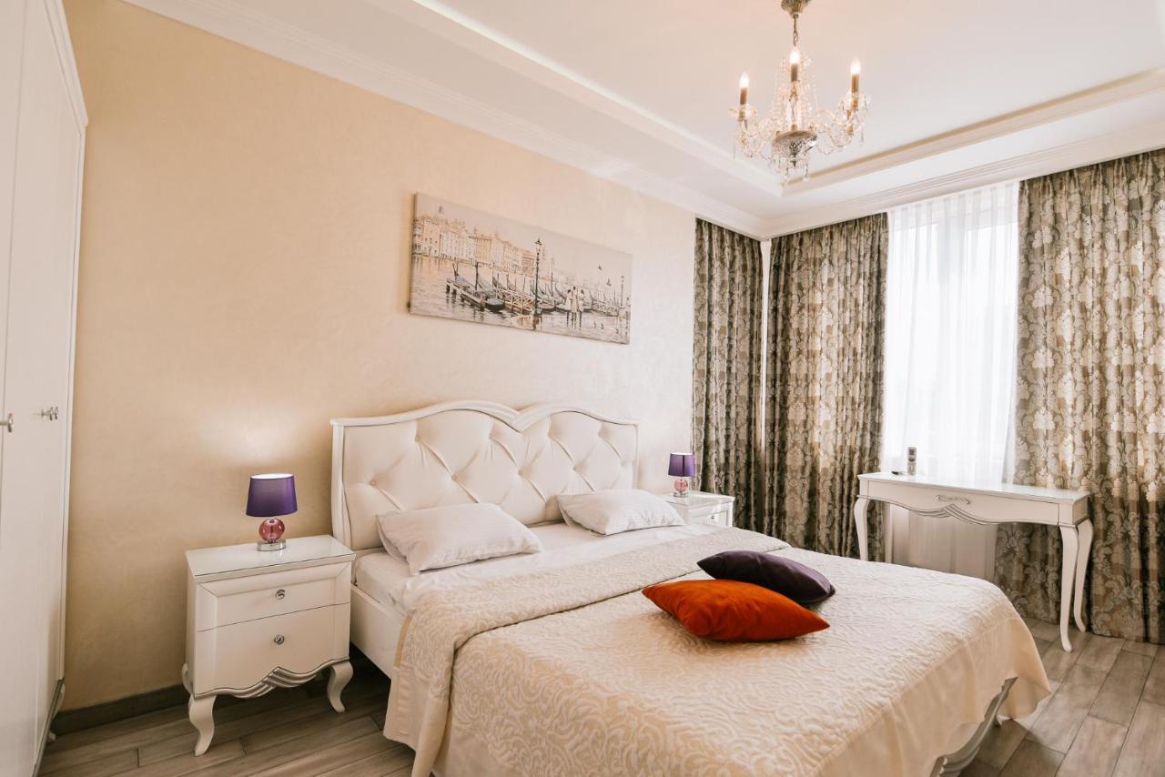 Luxury For Business & Pleasure Royal 3 Apartamento Kiev Exterior foto