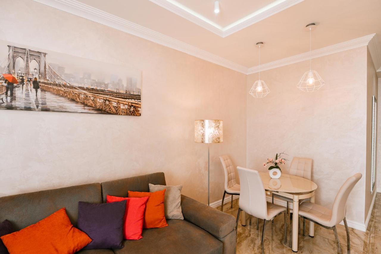 Luxury For Business & Pleasure Royal 3 Apartamento Kiev Exterior foto